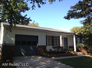 5119 Split Oak Dr, Charlotte, NC 28227