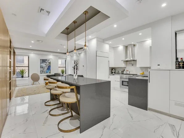 56 East 87th Street image 1 of 12