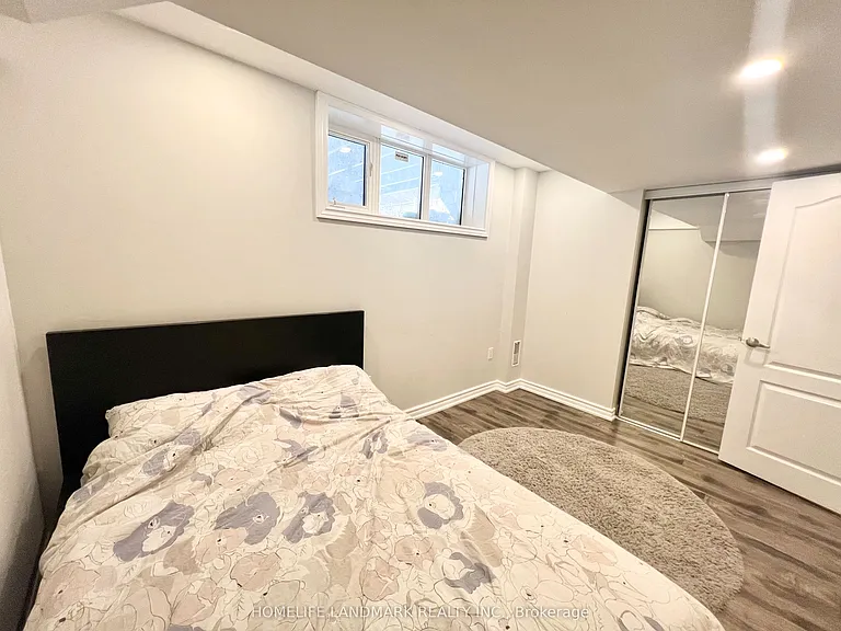 18 Fountain Ct — Photo 10