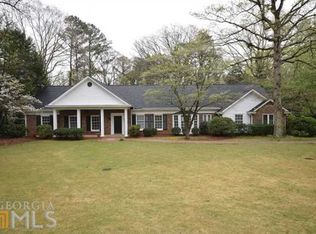 8875 Huntcliff Trce, Sandy Springs, GA 30350