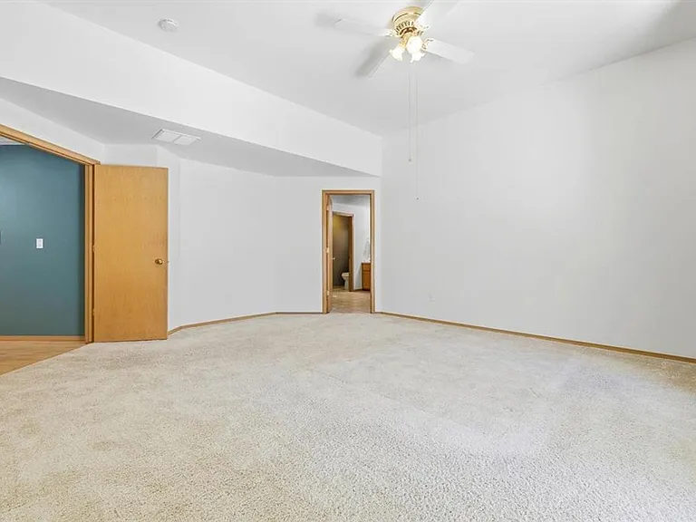 2915 Sonoran Ct — Photo 24