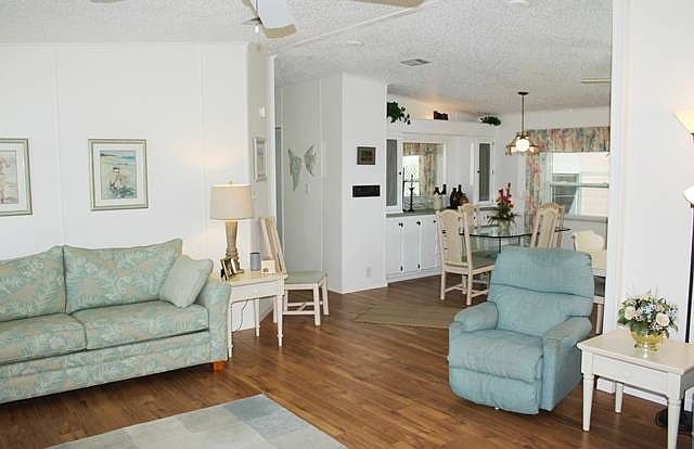 1st image of 37 Verlo Ct