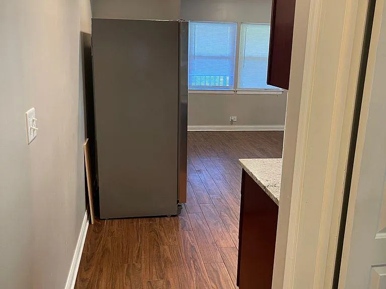 2316 W Arthur Ave #2 — Photo 7