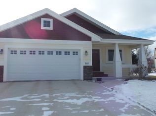518 Cardinal Drive Cir, Brookings, SD 57006