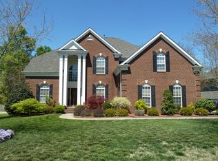 11301 Fountaingrove Dr, Charlotte, NC 28262