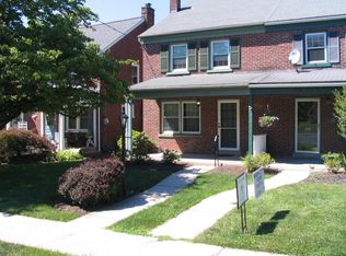 911 Elm Ave, Lancaster, PA 17603