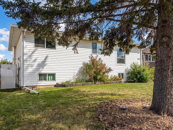 3rd image of 2663 89th St NW