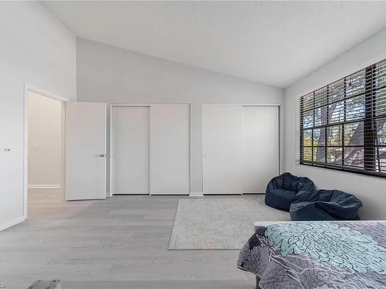 820 Meadowland Dr #D — Photo 6