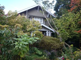 3210 S Dose Ter, Seattle, WA 98144