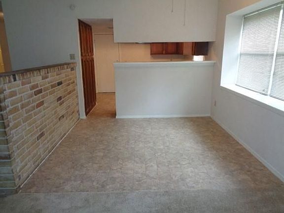 4th image of 17103 Jane Lynn Ln