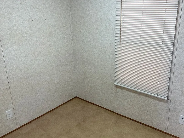 11714 S Renee Ave — Photo 9