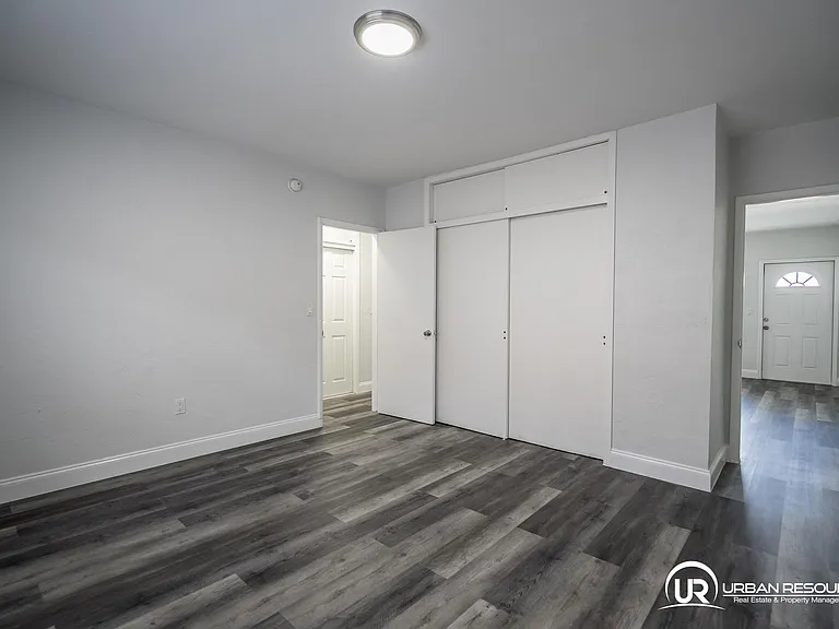 7911 Abbott Ave #7 — Photo 11