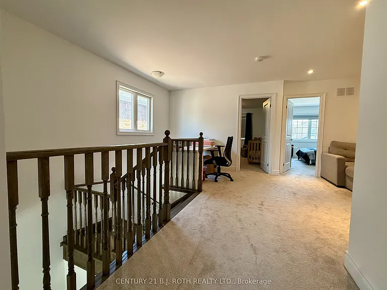 13 Harvest Cres — Photo 16