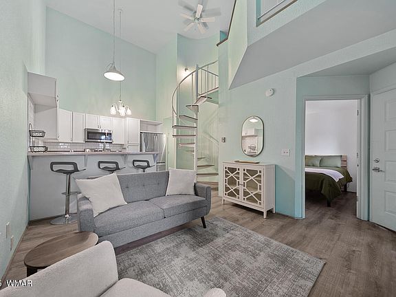 4th image of 2700 S White Mountain Rd APT 1027