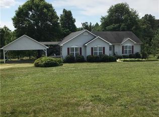 408 Stoney Ridge Rd, Winston Salem, NC 27107