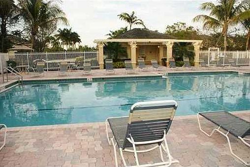 2nd image of 2146 Pasa Verde Ln