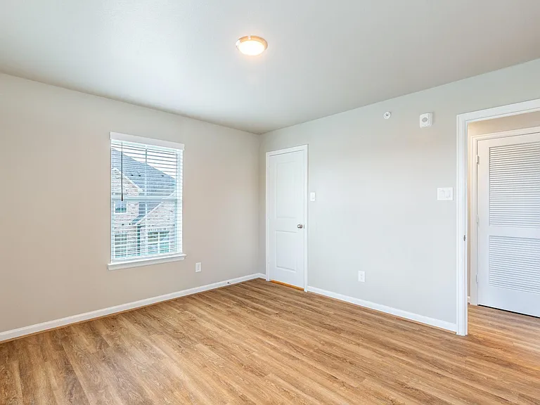 219 Park Place Cir #D — Photo 19