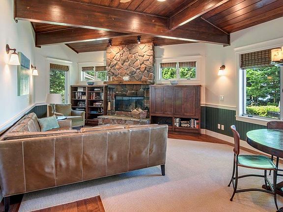 4th image of 2343 NW Torch Lake Dr