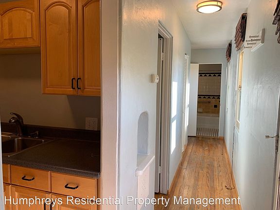 5th image of 2321 Lincoln Ave