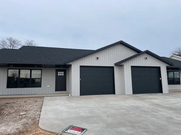 1665 Elkay Ln #1665, Green Bay, WI 54302