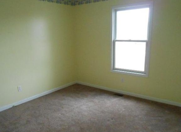 5th image of 3131 Cypress Dr
