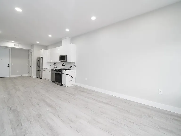 187 Culver Avenue — Photo 26