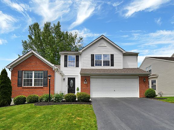 2nd image of 440 Rocky Springs Dr
