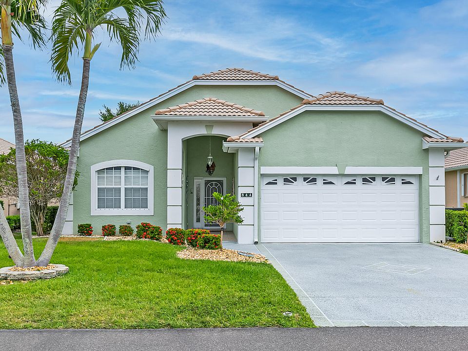 1st image of 844 NW Sorrento Lane