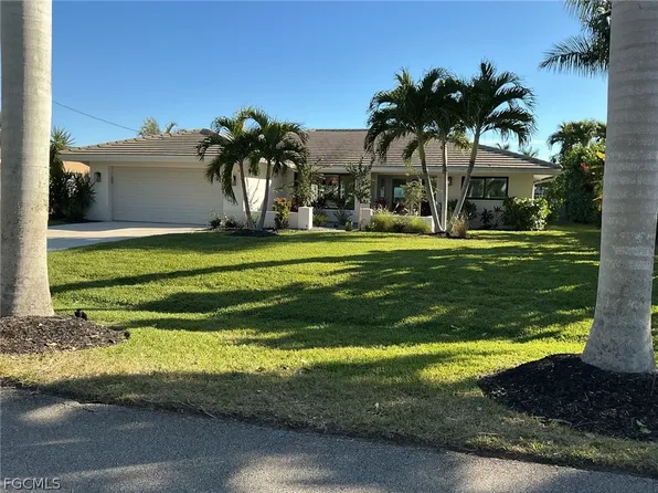 132 El Dorado Pkwy W, Cape Coral, FL 33914
