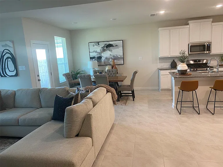 21707 Redwood Bluff Trl — Photo 11