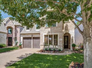 28 Glistening Pond Dr, Frisco, TX 75034