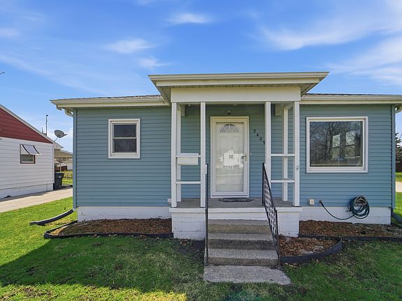 4th image of 2409 McKinley St
