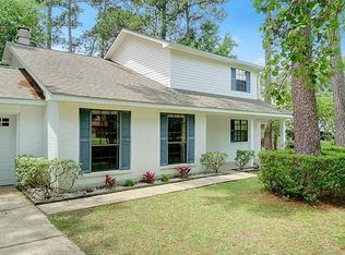 504 Red Oak Dr, Mandeville, LA 70471