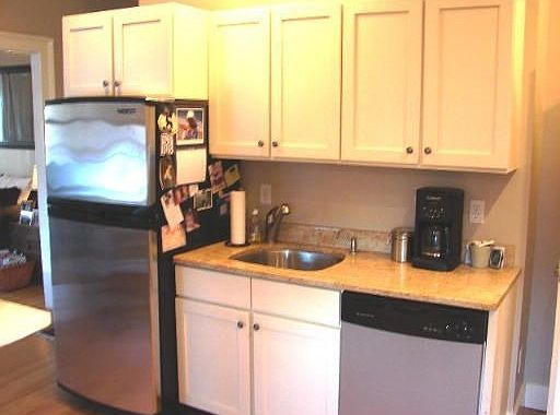 1st image of 6 Orange St APT 5