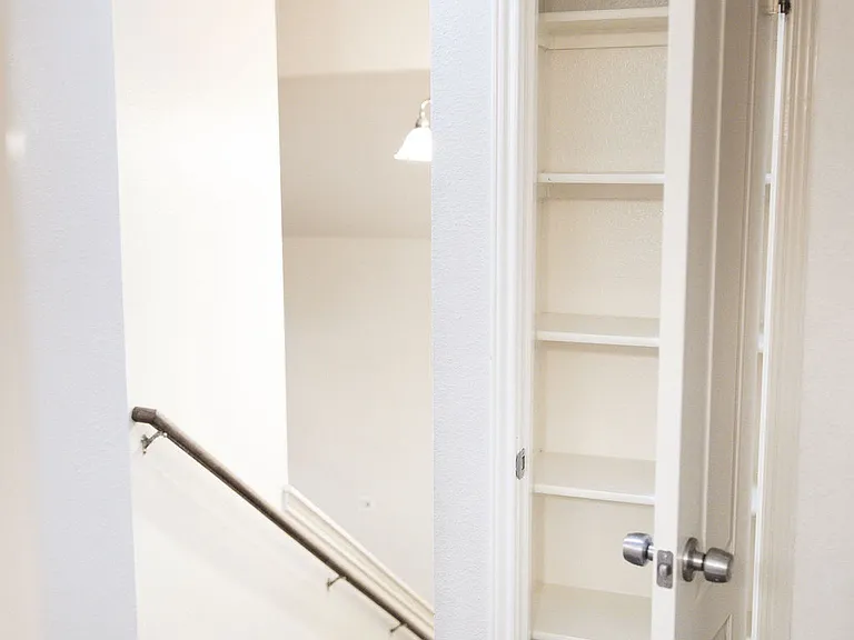 11206 Woodwaters Way — Photo 20