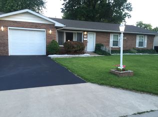 28 Snowbird Ln, Granite City, IL
