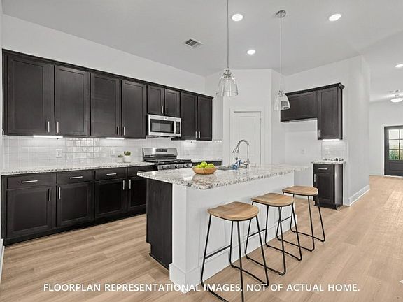 7th image of this home