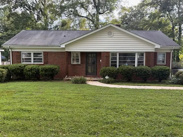 4034 Leeds Dr, Charlotte, NC 28205