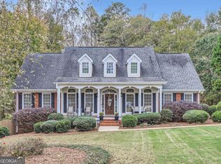 220 Chardonnay Oaks Dr, McDonough, GA 30252