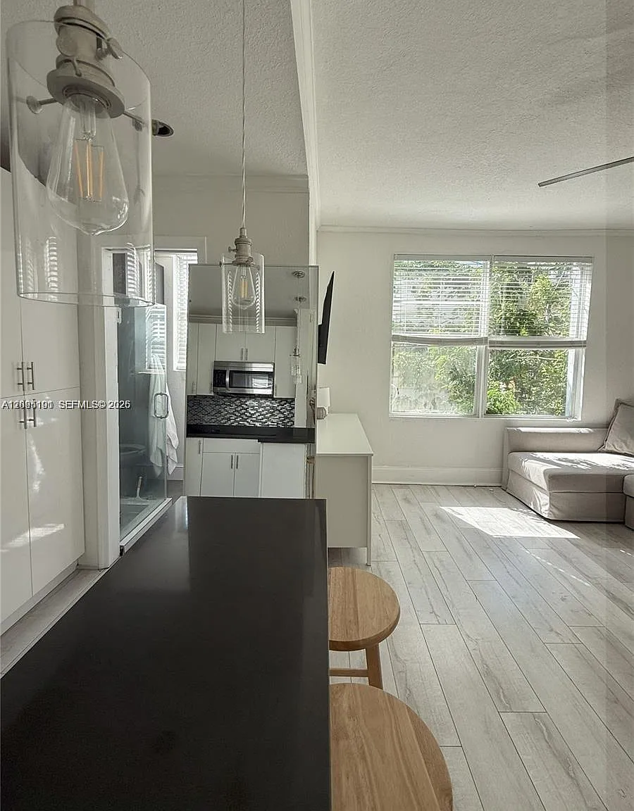 119 Menores Ave — Photo 3