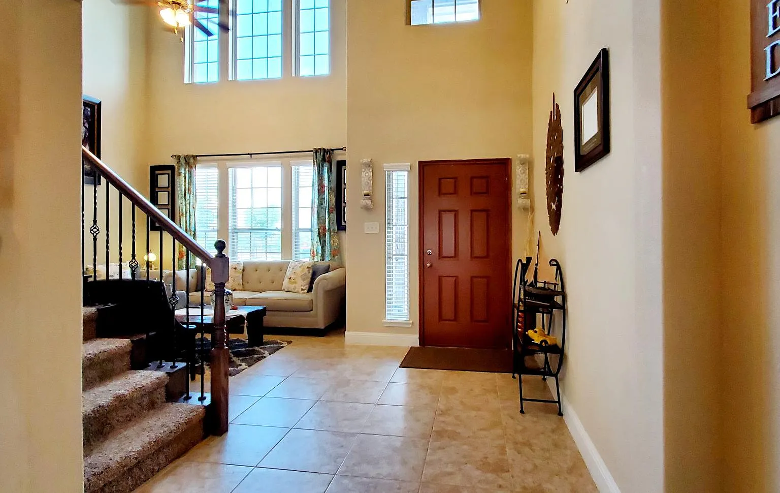 104 Rustic Oak Ln — Photo 4