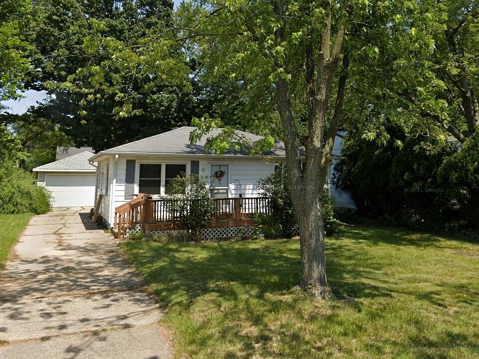 1st image of 265 Harp St SE