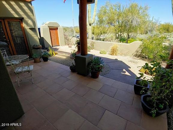 Guest Suite Patio with Separate Entrance