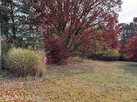 2nd image of Clearview Ln