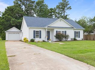 506 Cedar Ave, Hampstead, NC 28443