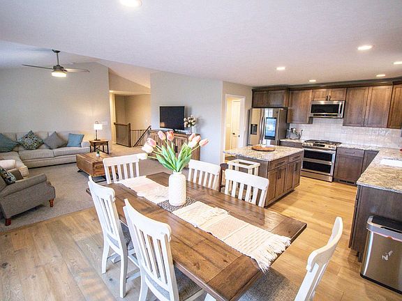 4th image of 5208 17th Avenue Pl