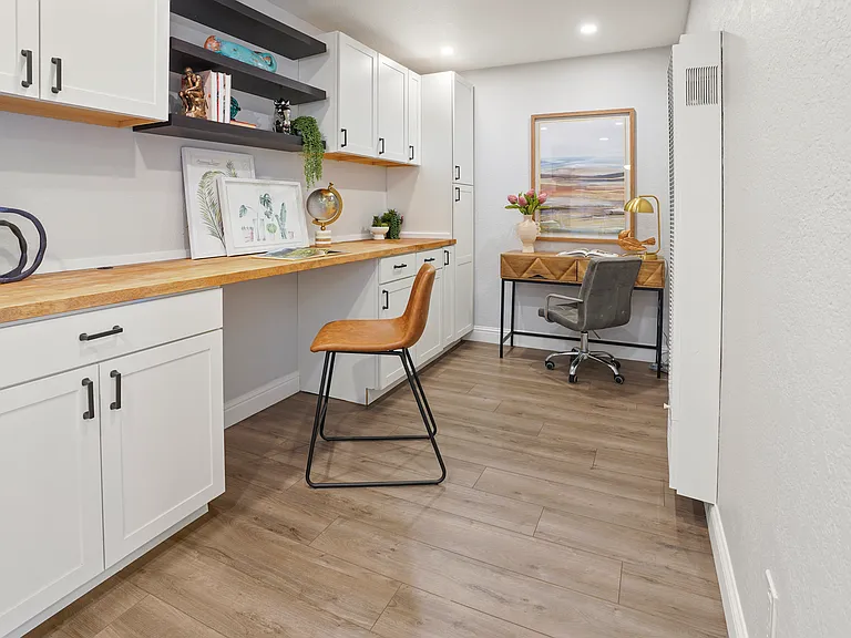 29300 Dixon St #106 — Photo 9