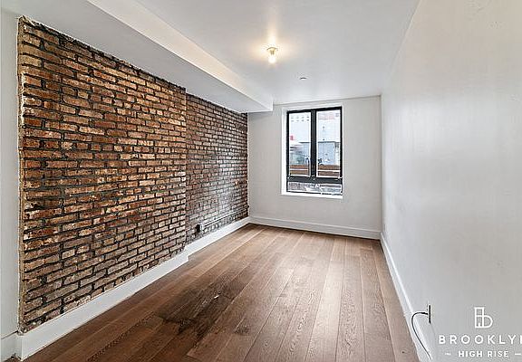 3rd image of 843 Dekalb Ave #1A