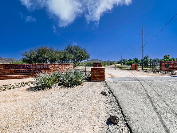 4th image of 14341 Hunter Circle #25