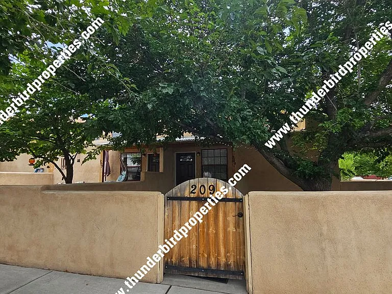 200 Rio Grande Blvd SW — Photo 18